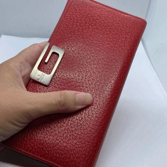 Vintage Gucci Authentic Red Leather Long Slim Wallet w/ Light Wear - Picture 5 of 12